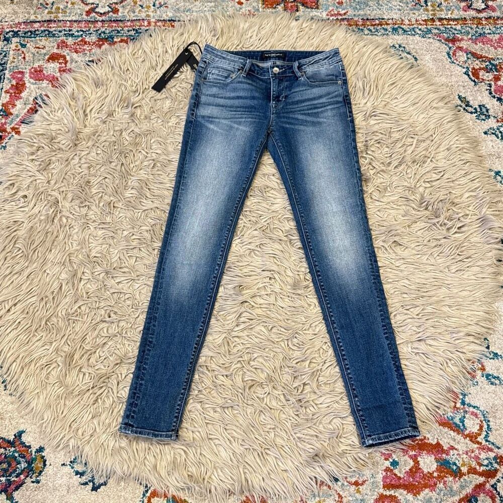 NWT Cult of Individuality Zen Mid-rise Jeans size 27